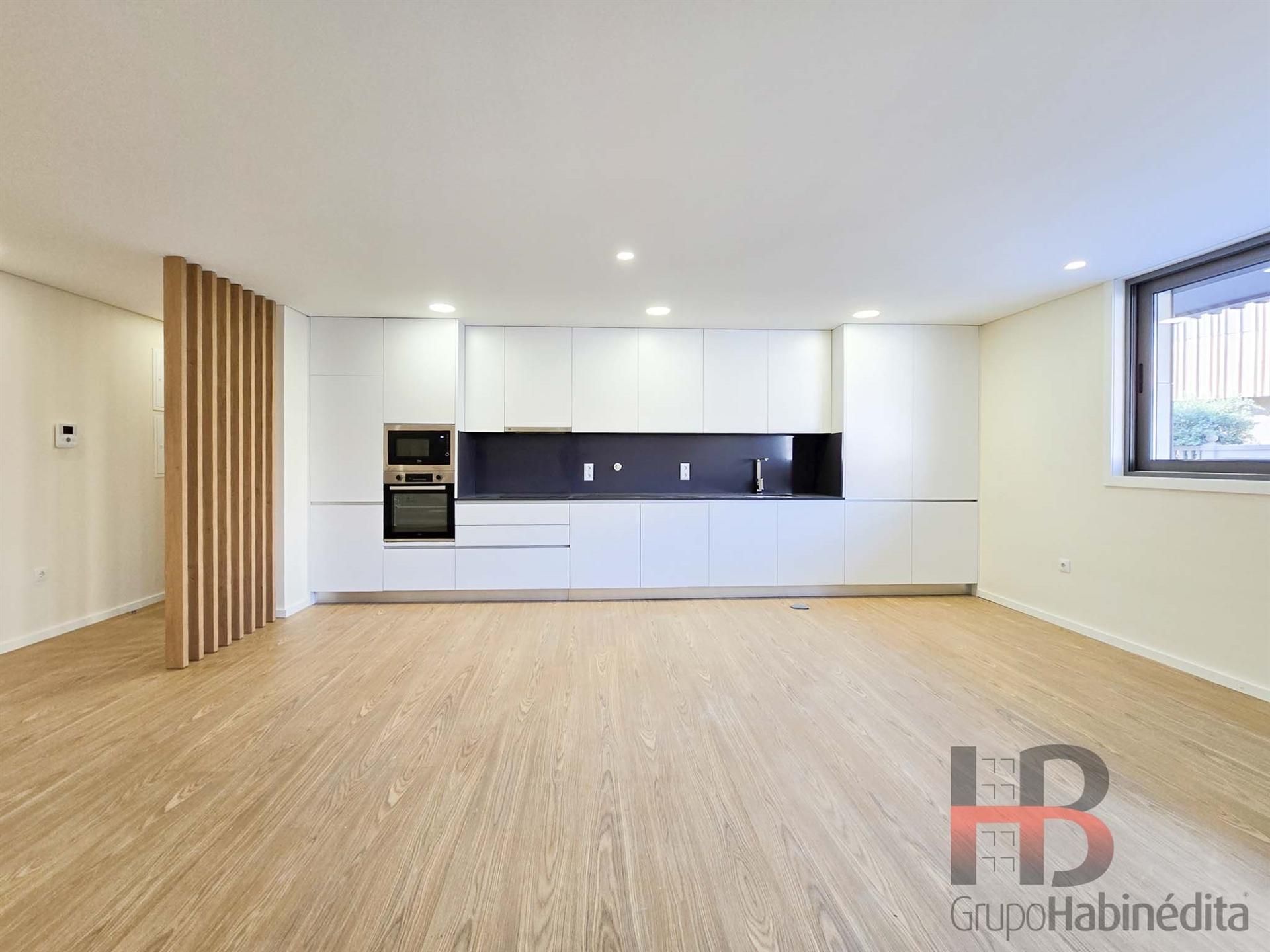 Apartamento T2 Venda em Espinho,Espinho