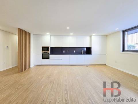 Apartamento T2 Venda em Espinho,Espinho