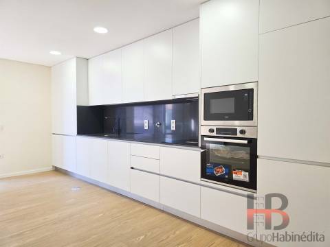 Apartamento T2 Venda em Espinho,Espinho