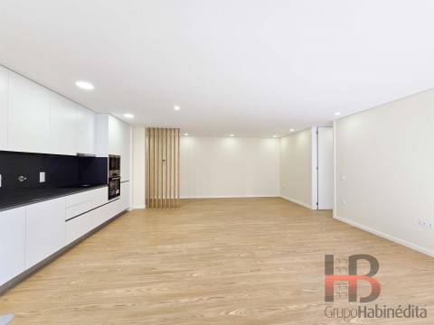 Apartamento T2 Venda em Espinho,Espinho
