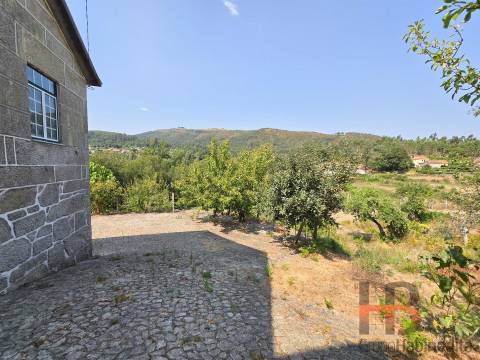 Moradia Rústica T4 Venda em Moldes,Arouca