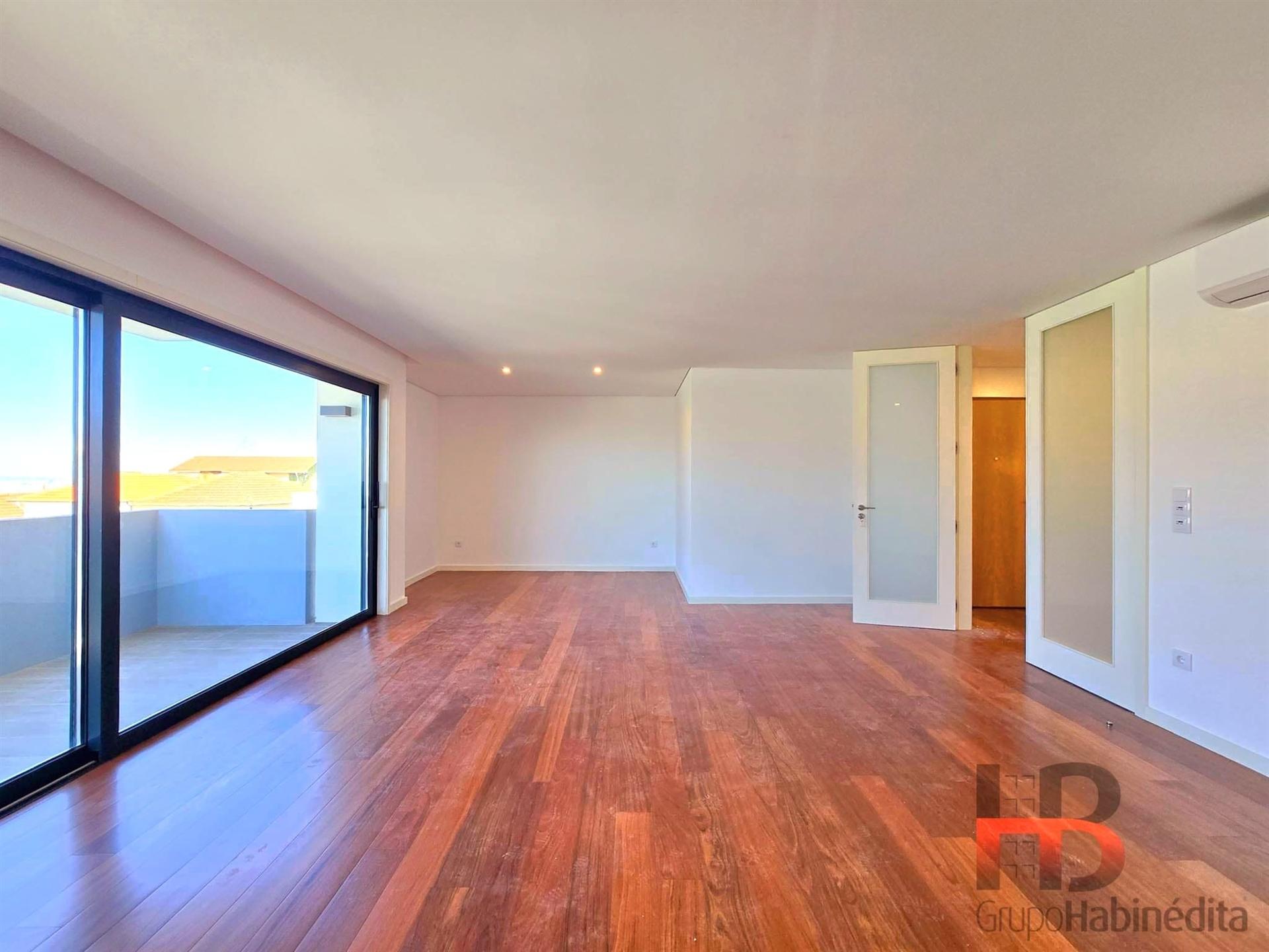 Apartamento T3 Venda em Mafamude e Vilar do Paraíso,Vila Nova de Gaia