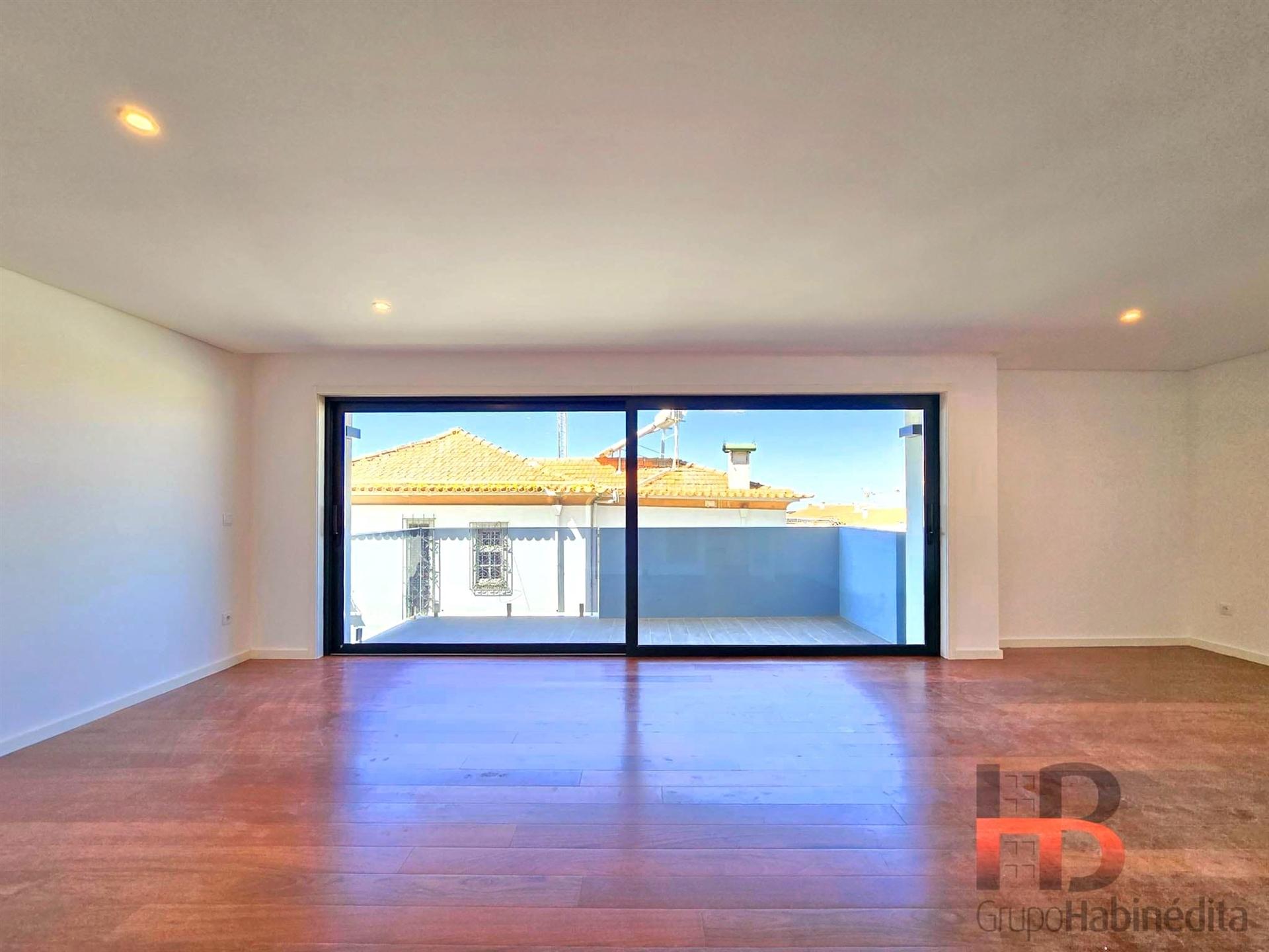 Apartamento T3 Venda em Mafamude e Vilar do Paraíso,Vila Nova de Gaia