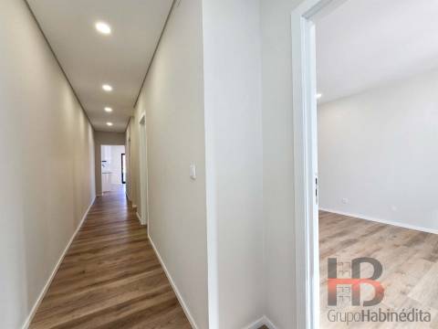 Moradia em Banda T3 Venda em Santa Marinha e São Pedro da Afurada,Vila Nova de Gaia