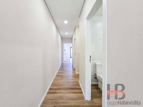 Moradia em Banda T3 Venda em Santa Marinha e São Pedro da Afurada,Vila Nova de Gaia