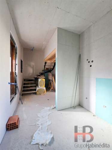 Moradia T1 com Mezanino e Terraço Privativo - Paranhos / Areosa