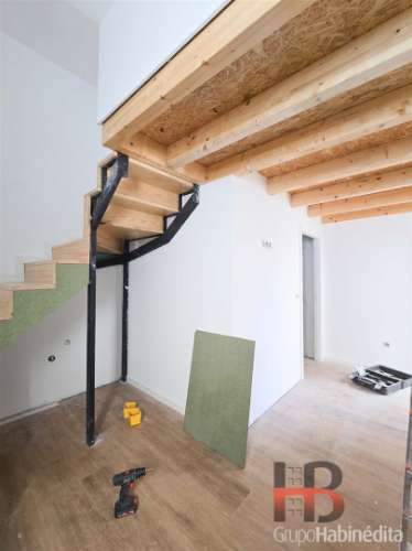 Moradia T1 com Mezanino e Terraço Privativo - Paranhos / Areosa