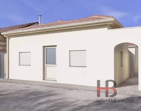 Moradia T1 com Mezanino e Terraço Privativo - Paranhos / Areosa