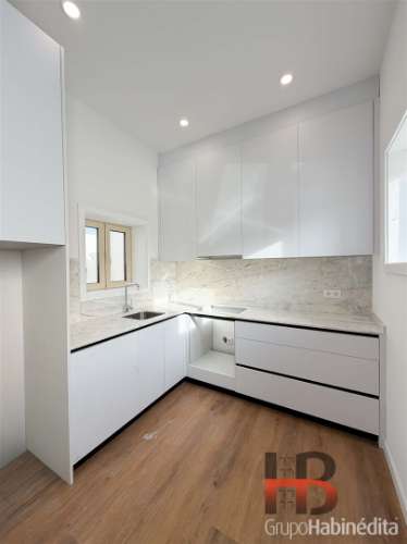 Moradia T1 com Mezanino e Terraço Privativo - Paranhos / Areosa