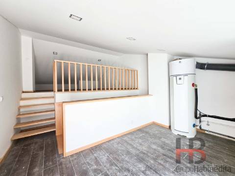 Moradia Geminada T3 Venda em Mafamude e Vilar do Paraíso,Vila Nova de Gaia