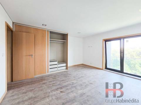 Moradia Geminada T3 Venda em Mafamude e Vilar do Paraíso,Vila Nova de Gaia