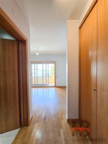 Moradia Geminada T3 Arrendamento em Gulpilhares e Valadares,Vila Nova de Gaia