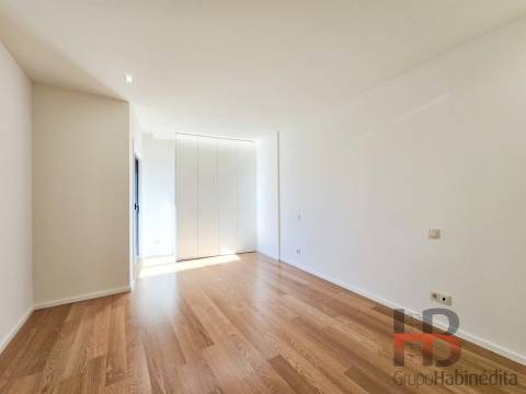 Apartamento T3 Venda em Cidade da Maia,Maia