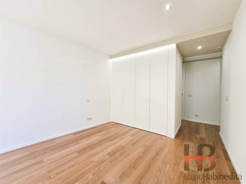 Apartamento T3 Venda em Cidade da Maia,Maia