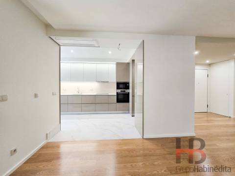 Apartamento T3 Venda em Cidade da Maia,Maia