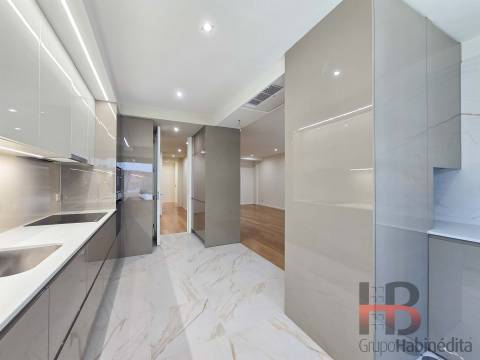 Apartamento T3 Venda em Cidade da Maia,Maia