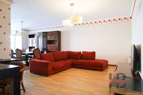 Apartamento T4 Arrendamento em Mafamude e Vilar do Paraíso,Vila Nova de Gaia