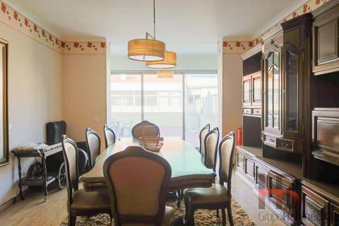 Apartamento T4 Arrendamento em Mafamude e Vilar do Paraíso,Vila Nova de Gaia