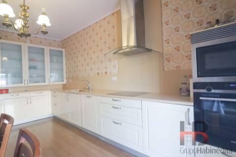 Apartamento T4 Arrendamento em Mafamude e Vilar do Paraíso,Vila Nova de Gaia