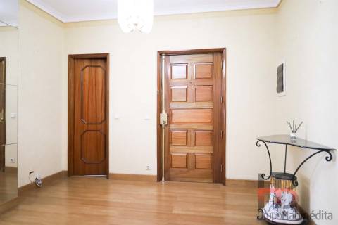 Apartamento T4 Arrendamento em Mafamude e Vilar do Paraíso,Vila Nova de Gaia