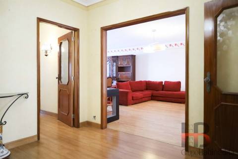 Apartamento T4 Arrendamento em Mafamude e Vilar do Paraíso,Vila Nova de Gaia