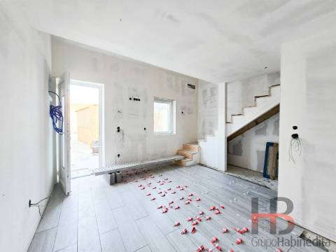 Moradia T1 Venda em Cedofeita, Santo Ildefonso, Sé, Miragaia, São Nicolau e Vitória,Porto