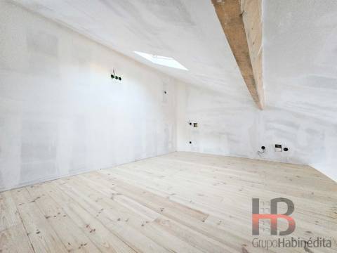 Moradia T1 Venda em Cedofeita, Santo Ildefonso, Sé, Miragaia, São Nicolau e Vitória,Porto