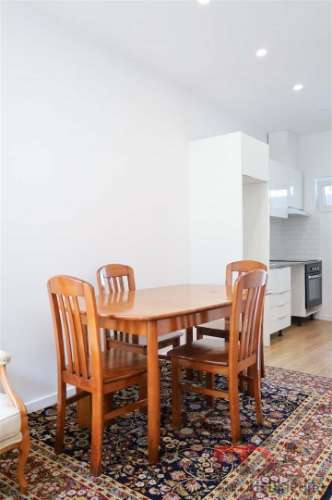 Moradia Geminada T2 Arrendamento em Oliveira do Douro,Vila Nova de Gaia