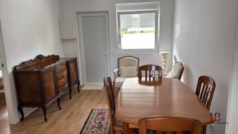 Moradia Geminada T2 Arrendamento em Oliveira do Douro,Vila Nova de Gaia