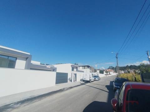 Moradia T4 Venda em Santa Maria da Feira, Travanca, Sanfins e Espargo,Santa Maria da Feira