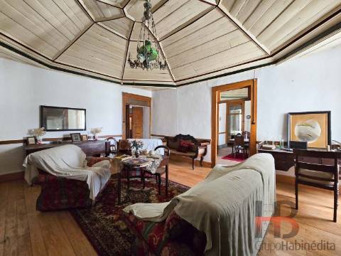 Quinta T8 Venda em Vilarinho dos Freires,Peso da Régua