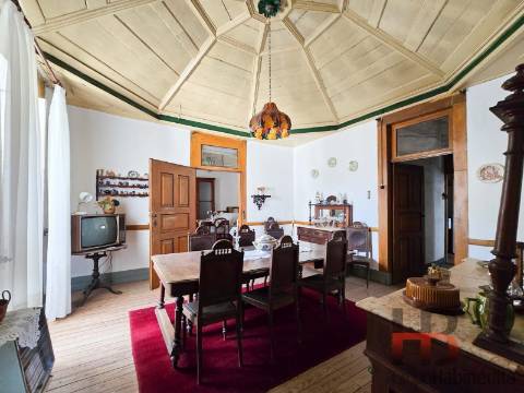 Quinta T8 Venda em Vilarinho dos Freires,Peso da Régua