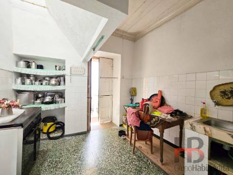 Quinta T8 Venda em Vilarinho dos Freires,Peso da Régua