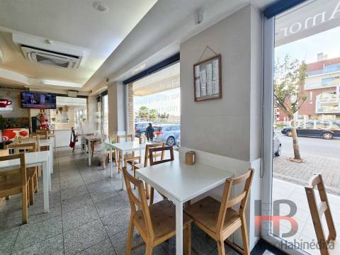 Café  Trespasse em Canidelo,Vila Nova de Gaia