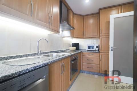 Apartamento T3 Venda em Mafamude e Vilar do Paraíso,Vila Nova de Gaia