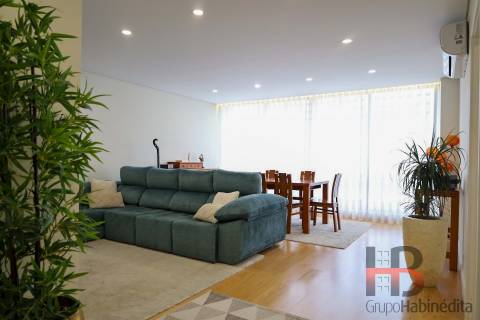 Apartamento T3 Venda em Mafamude e Vilar do Paraíso,Vila Nova de Gaia