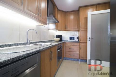 Apartamento T3 Venda em Mafamude e Vilar do Paraíso,Vila Nova de Gaia