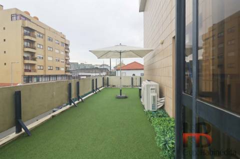 Apartamento T3 Venda em Mafamude e Vilar do Paraíso,Vila Nova de Gaia