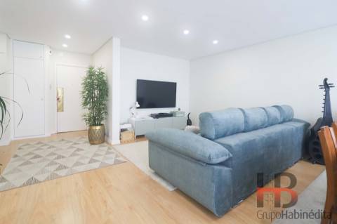 Apartamento T3 Venda em Mafamude e Vilar do Paraíso,Vila Nova de Gaia