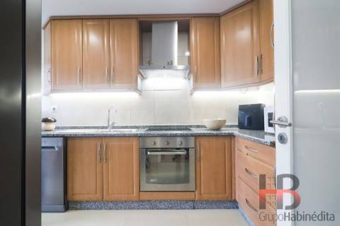 Apartamento T3 Venda em Mafamude e Vilar do Paraíso,Vila Nova de Gaia