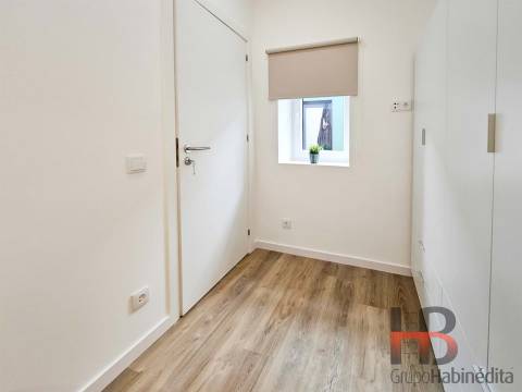 Casa Térrea T1 Reabilitada numa Ilha Típica - Campanhã, Porto