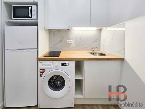 Casa Térrea T1 Reabilitada numa Ilha Típica - Campanhã, Porto