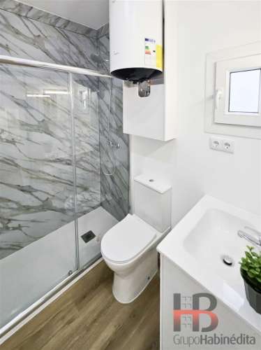 Casa Térrea T1 Reabilitada numa Ilha Típica - Campanhã, Porto