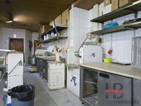 Padaria / Pastelaria  Trespasse em Madalena,Vila Nova de Gaia