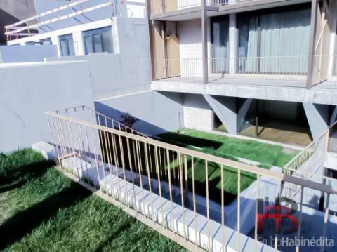 Apartamento T2 Arrendamento em Bonfim,Porto