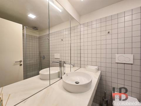 Apartamento T0 Arrendamento em Cedofeita, Santo Ildefonso, Sé, Miragaia, São Nicolau e Vitória,Porto