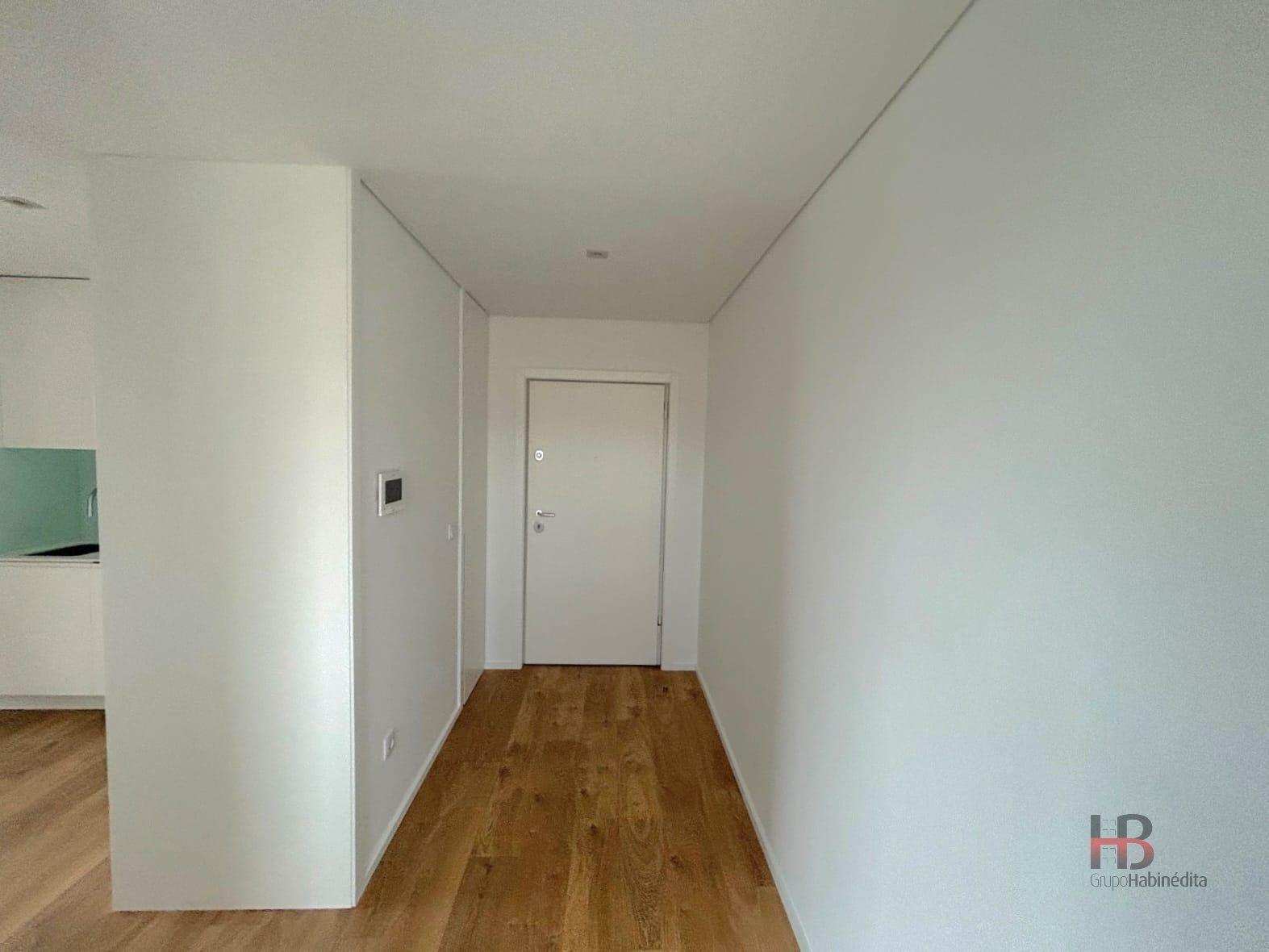 Apartamento T0 Arrendamento em Paranhos,Porto