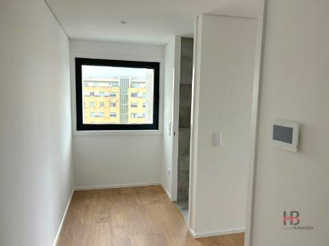 Apartamento T0 Arrendamento em Paranhos,Porto