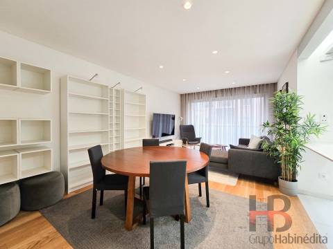 Apartamento T2+1 Moderno e Mobilado no Porto - Polo Universitário | Grupo Habinédita