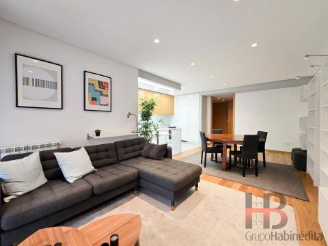 Apartamento T2+1 Moderno e Mobilado no Porto - Polo Universitário | Grupo Habinédita